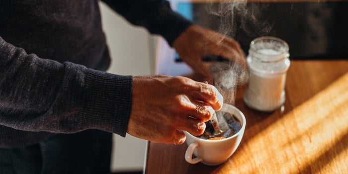 Por qué deberías beber café antes de la siesta