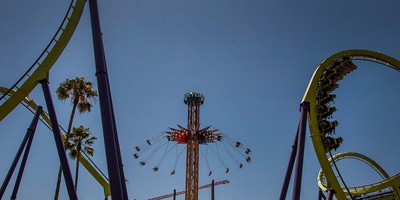 Six Flags - Entrepreneur