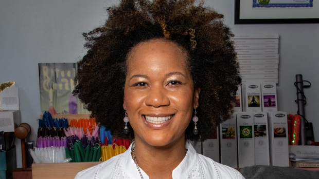 How a 30 Year Old Turned Her $3,400 Tax Refund Into a $12,000-a-Month Side Hustle