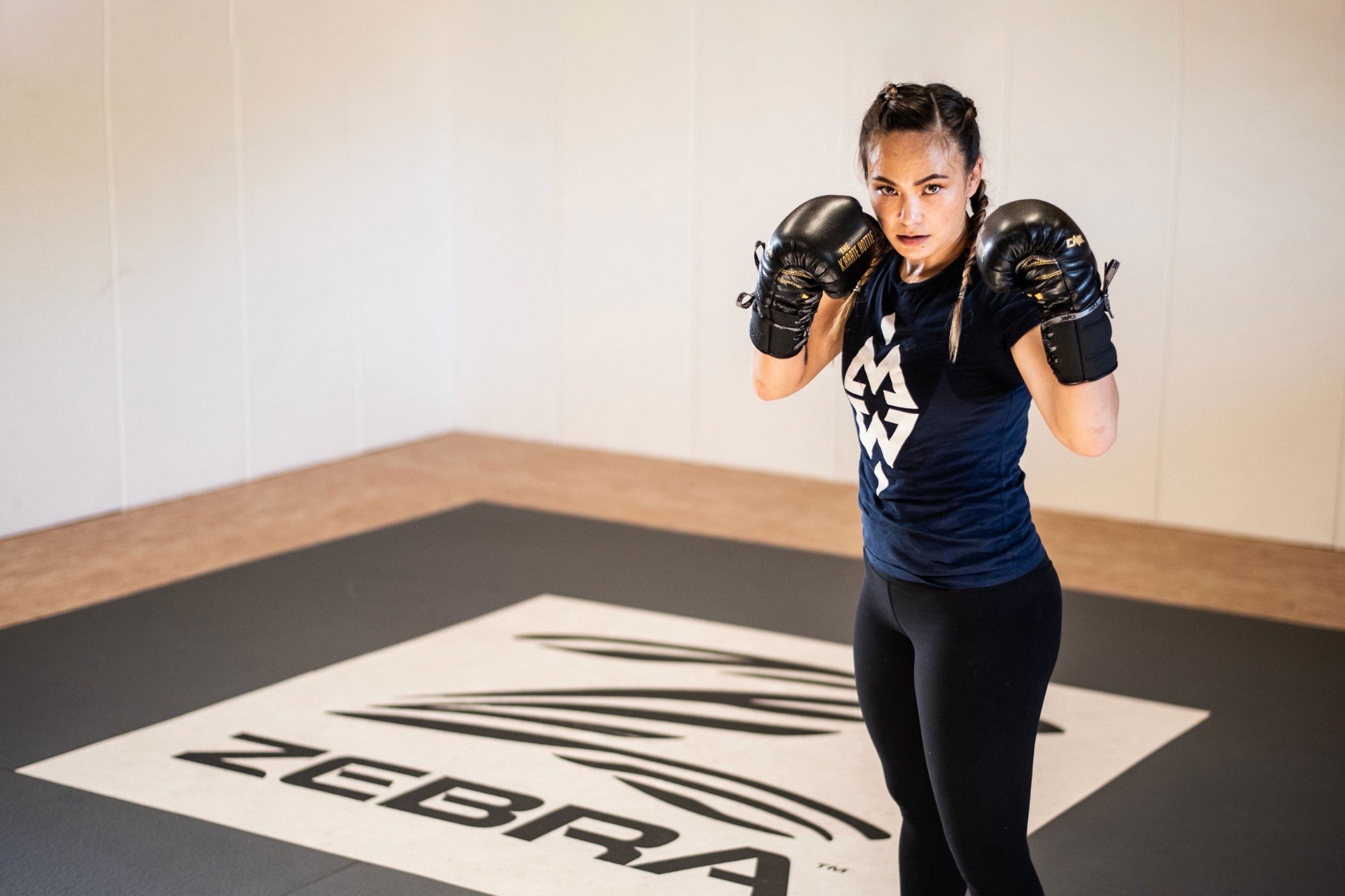 4 Rounds With UFC Women s Fighter Michelle Waterson Entrepreneur