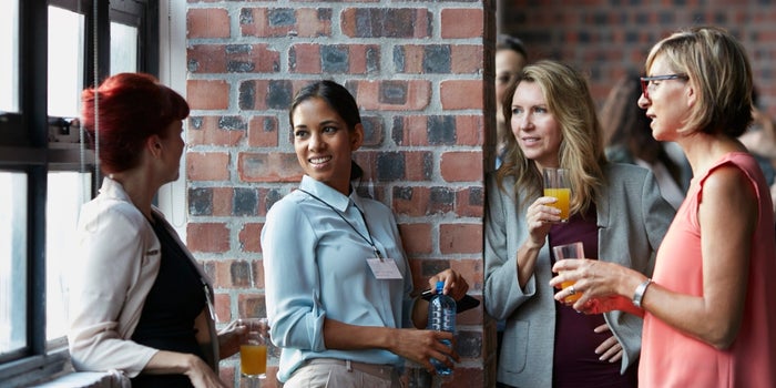 Encuesta de Yelp revela que las mujeres emprendedoras son apasionadas e innovadoras a pesar de la pandemia