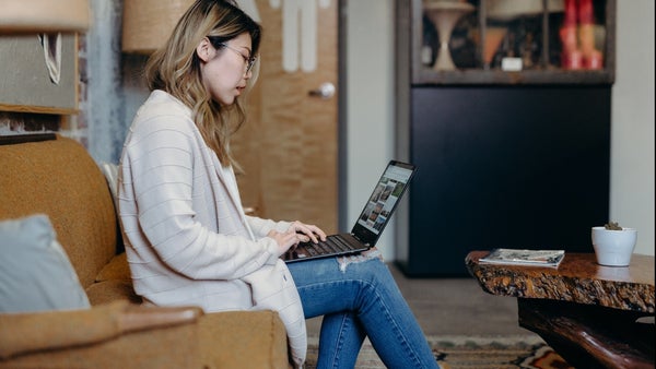 10 Apps to Keep Your Business Running Smoothly During the Summer