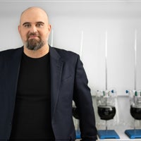 This Entrepreneur's Nanoparticle-Based Fuel Additive Could Help Make Gasoline Cars as Environmentally Friendly as Electric Ones