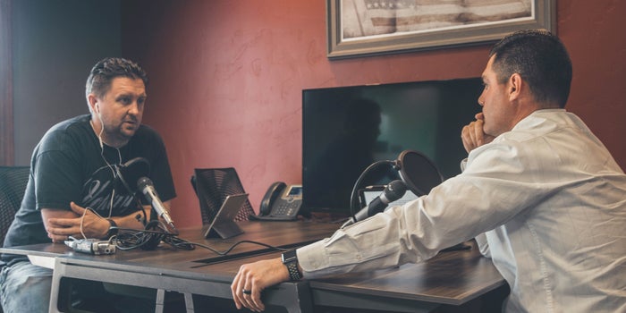 Pitching para emprendedores: cómo presentarte con los medios de comunicación para que les interese tu historia y tu empresa