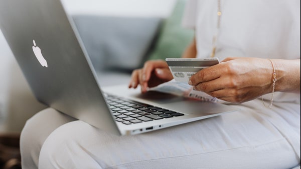 Learn How to Launch a Dropshipping Side Hustle on Amazon