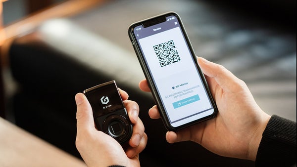 Securely Store Your BTC, ETH, and More with This Hardware Crypto Wallet