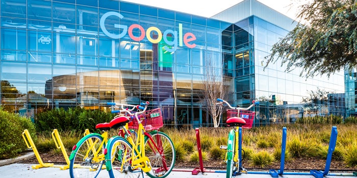 Alphabet obtiene ganancias récord gracias a las ventas de anuncios de Google
