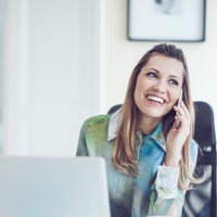 How to Start a Consulting Business: 3 Steps to Getting Your First Client