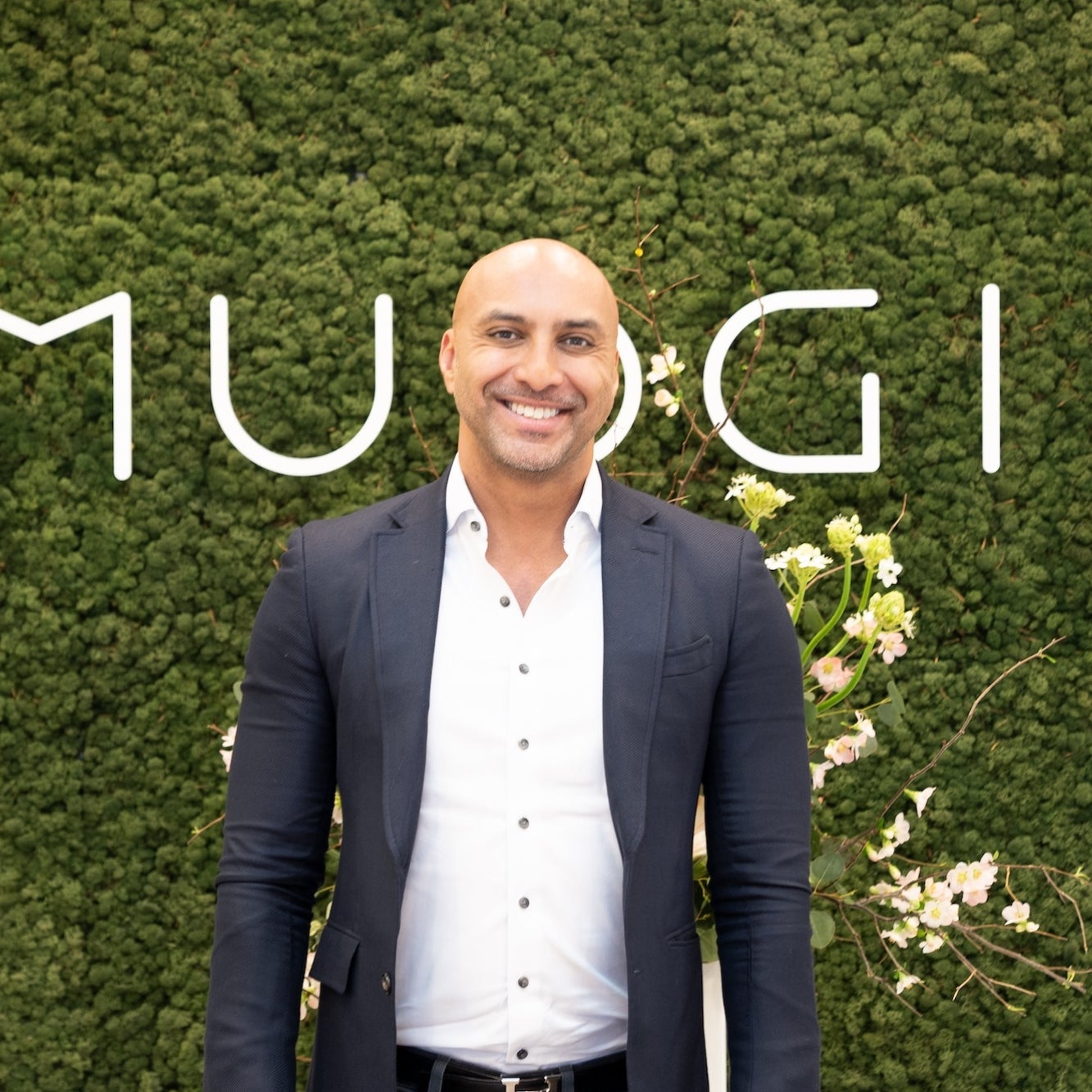 How This Dermatologist Empowers Young People Through Social Media