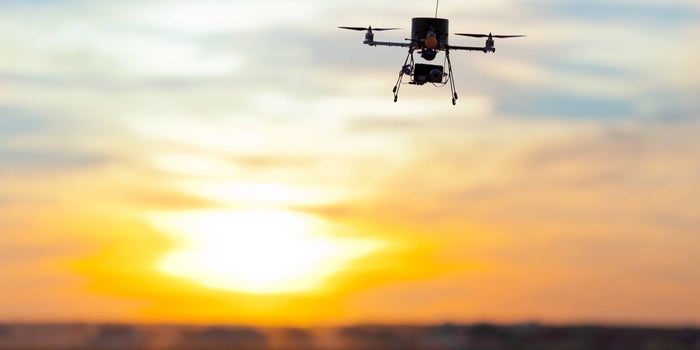 Prueban drones que 'siembran' nubes de lluvia frente a la sequía en algunos países