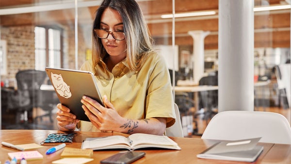 4 Keys to Building B2B Brand Awareness Online