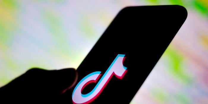 TikTok agrega una nueva herramienta contra el bullying a medida que aumenta el acoso cibernético