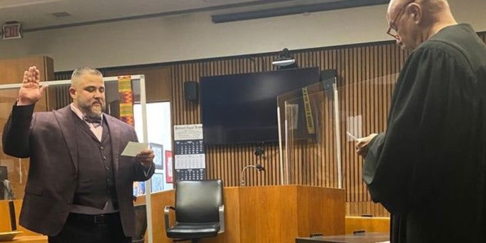 16 years ago a judge gave a young trafficker a second chance. Today he returned to court to become a lawyer