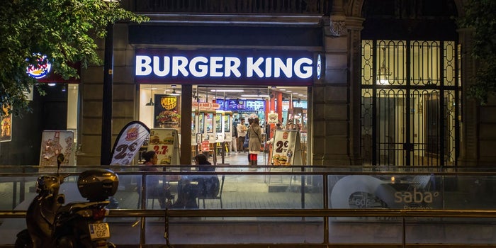 Burger King anuncia donaciones a organización LGBTQ, dando un golpe a Chick-fil-A