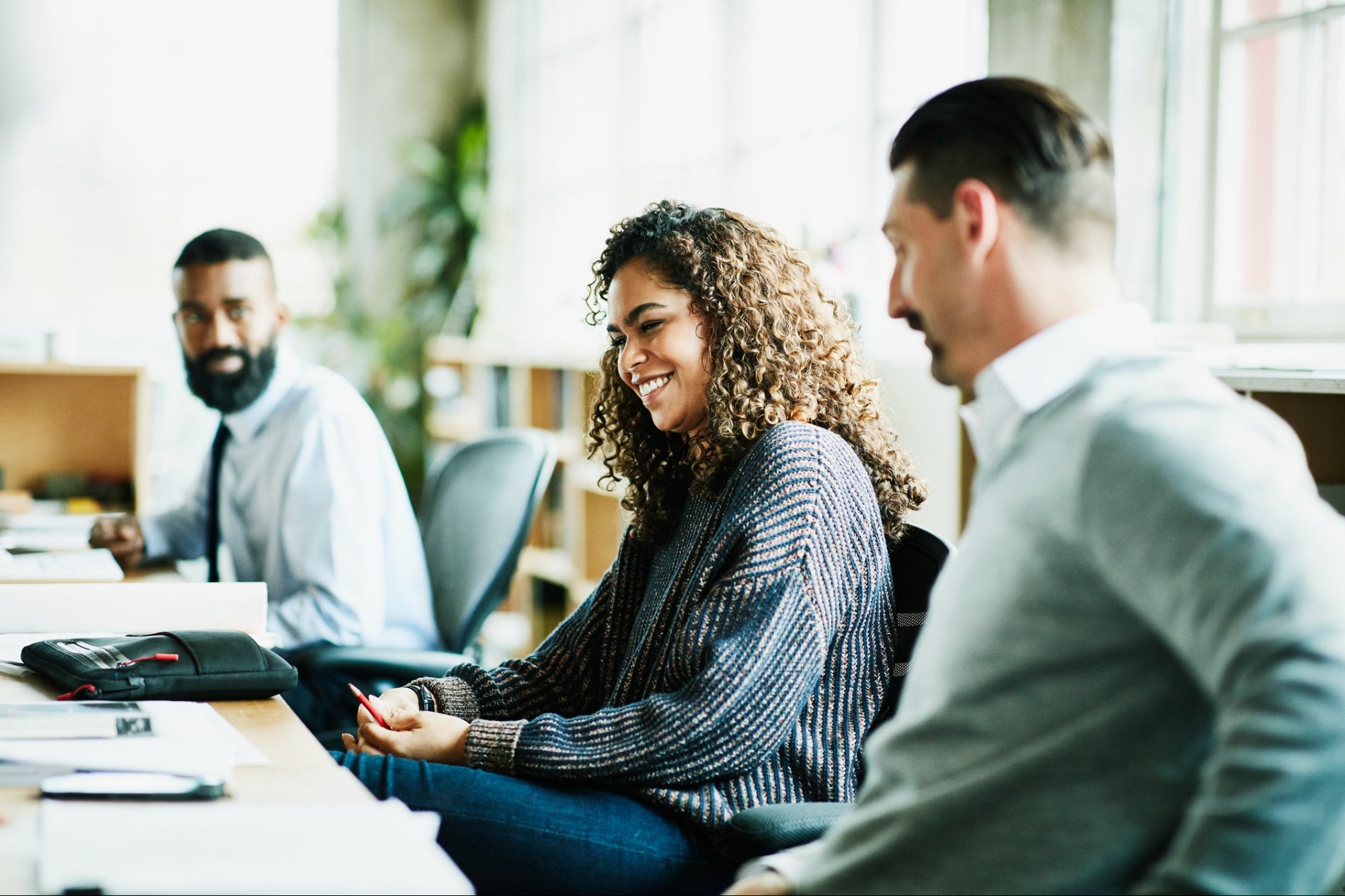 7 Ways Leaders Can Up Level Their DEI Workplace Strategy - Vimarsana News