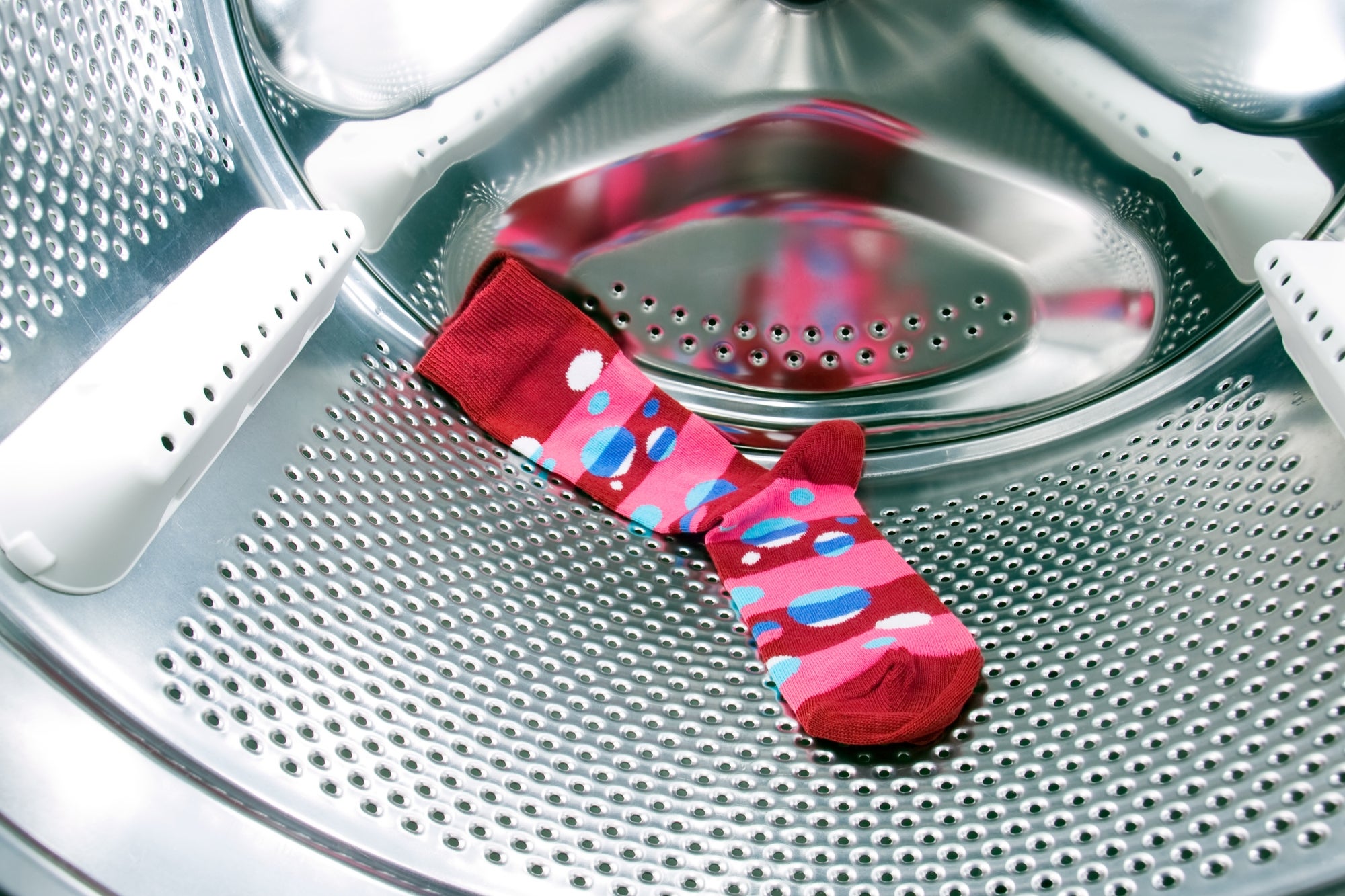 Scientists Have Finally Figured Out Why Your Socks Go Missing In The 