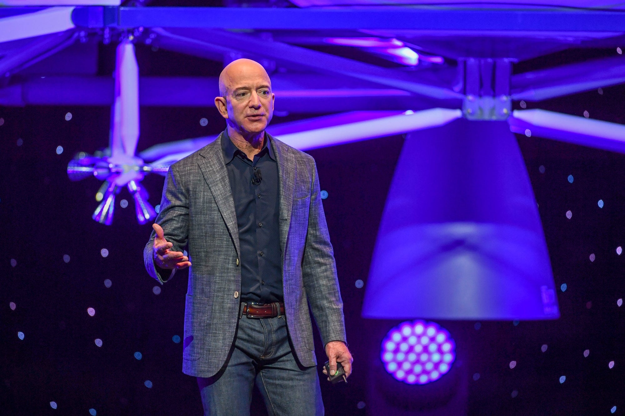 Jeff Bezos' Blue Origin Aims to Build Massive Commercial Space Station - Vimarsana News