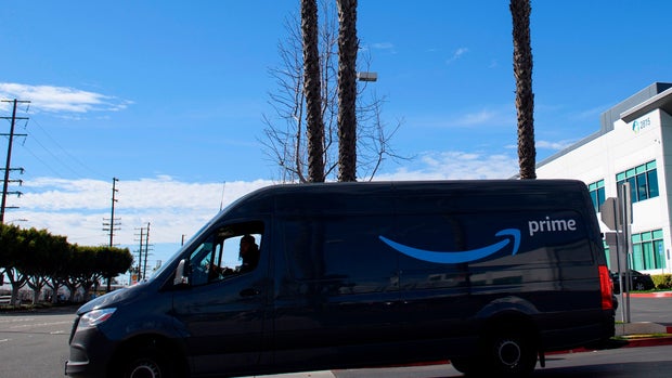 FTC Gives Amazon Drivers Over $60 Million in Withheld Tips