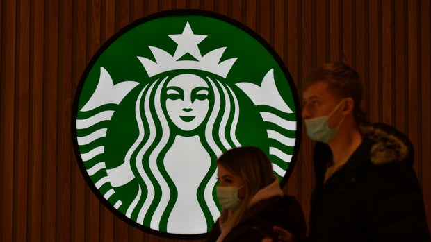 Viral Video Exposes Difference In Starbucks Workers' Salaries