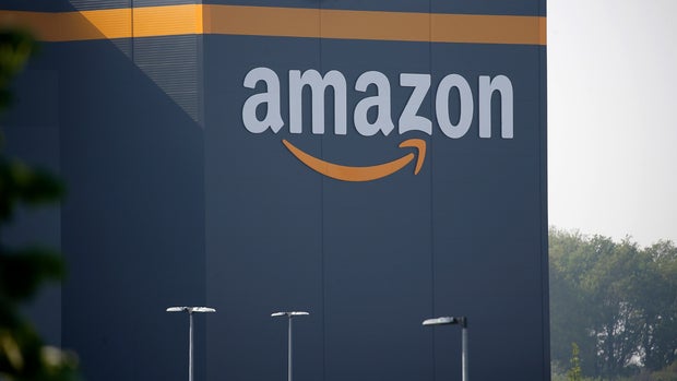Amazon More Than Doubles Maximum Base Pay for Corporate Employees