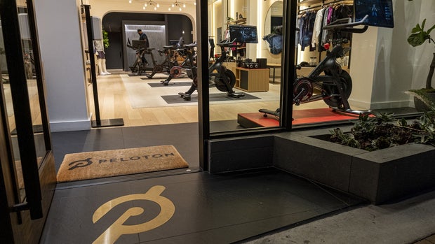 Laid-Off Peloton Employees Crash New CEO's First All-Hands Meeting: 'I'm Selling All My Peloton Apparel to Pay My Bills!!!'