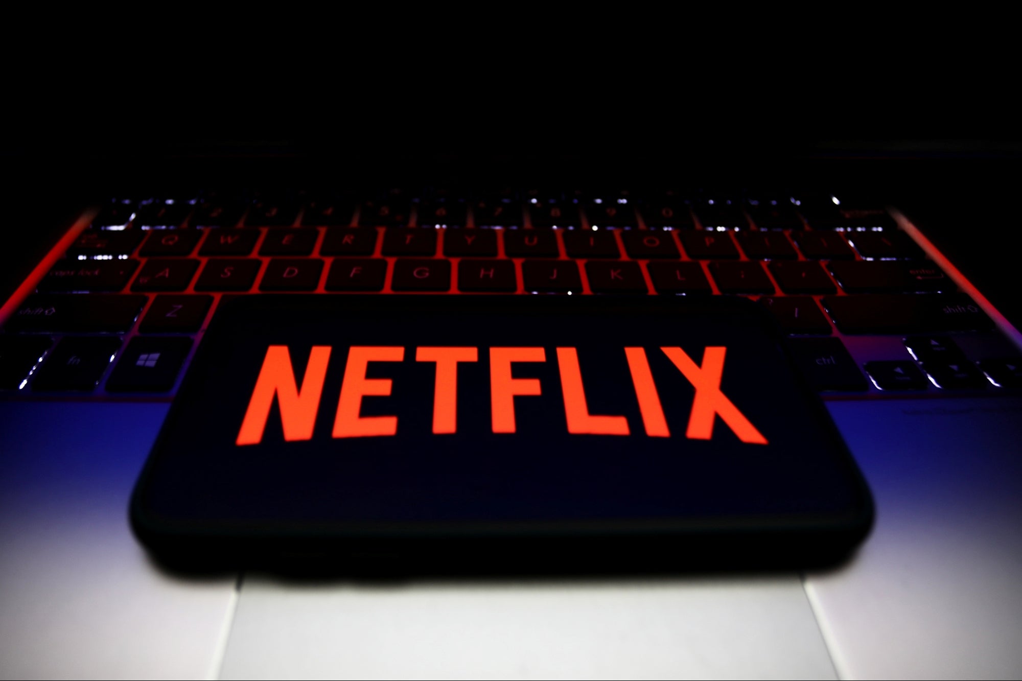 At the moment Netflix does not contemplate a lowcost subscription with ads Entrepreneur