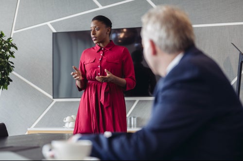 5 Tips to Perfect Your Elevator Pitch