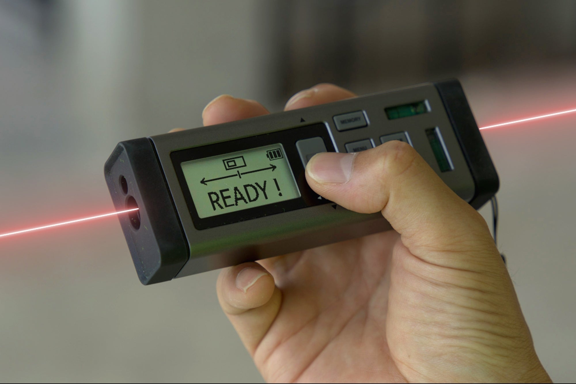 When It Comes to Measuring, This Bilateral Laser Distance Measurer Has ...