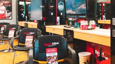 How to Start a Sports Clips Franchise in 2022