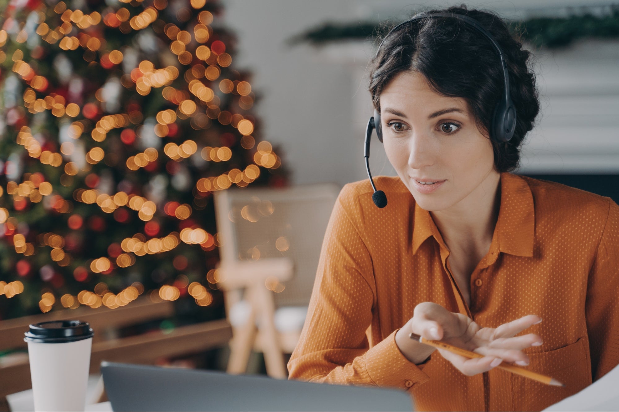 How to Keep Your Customer Success Teams Organized and Prepared Throughout the Holiday Season