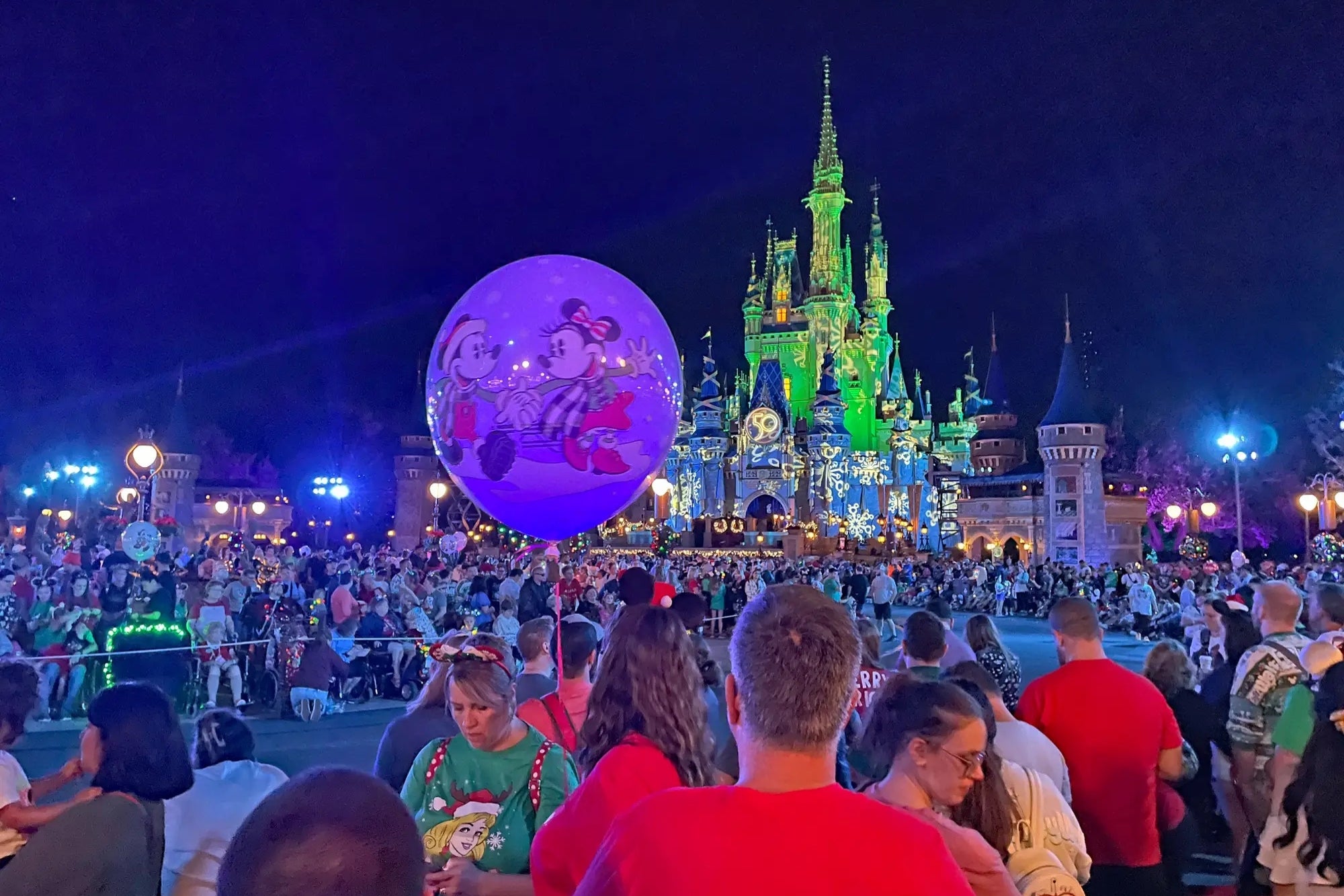 What Is Disney World Like For The Holidays See The Photos Entrepreneur What Is Disney World Like For The Holidays See The Photos Entrepreneur