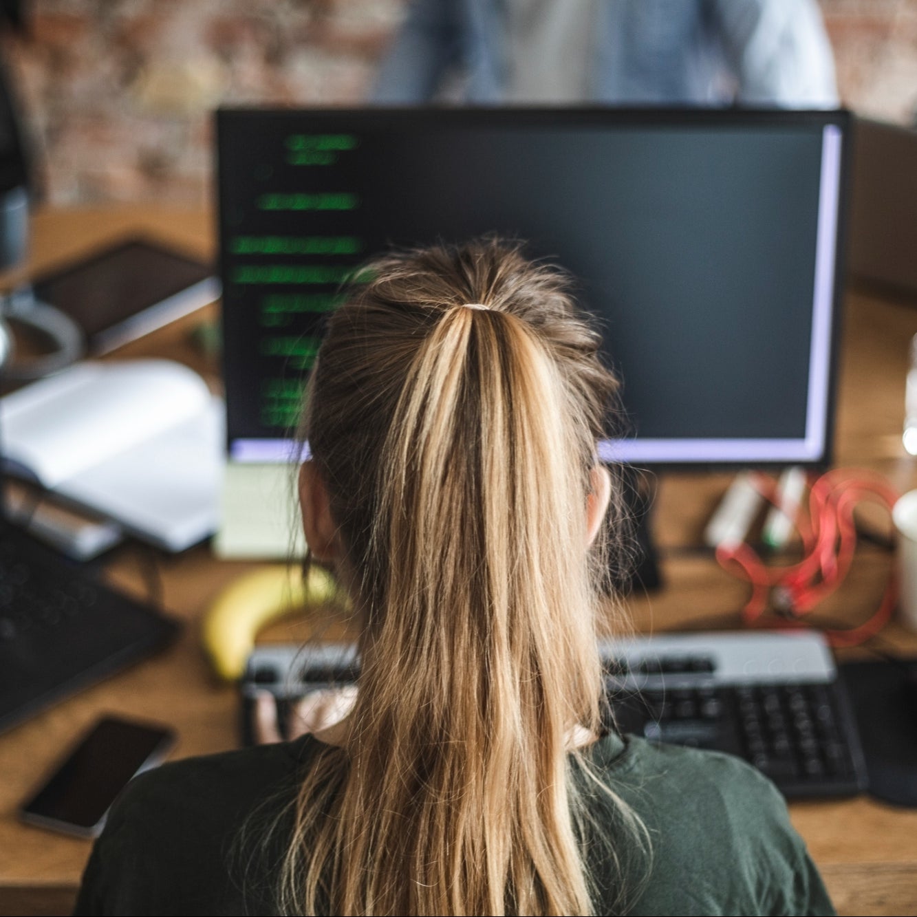 El "mejor trabajo" del 2023 tiene un sueldo anual de $120,000 dólares.  ¿Puedes adivinar cuál es? | Entrepreneur