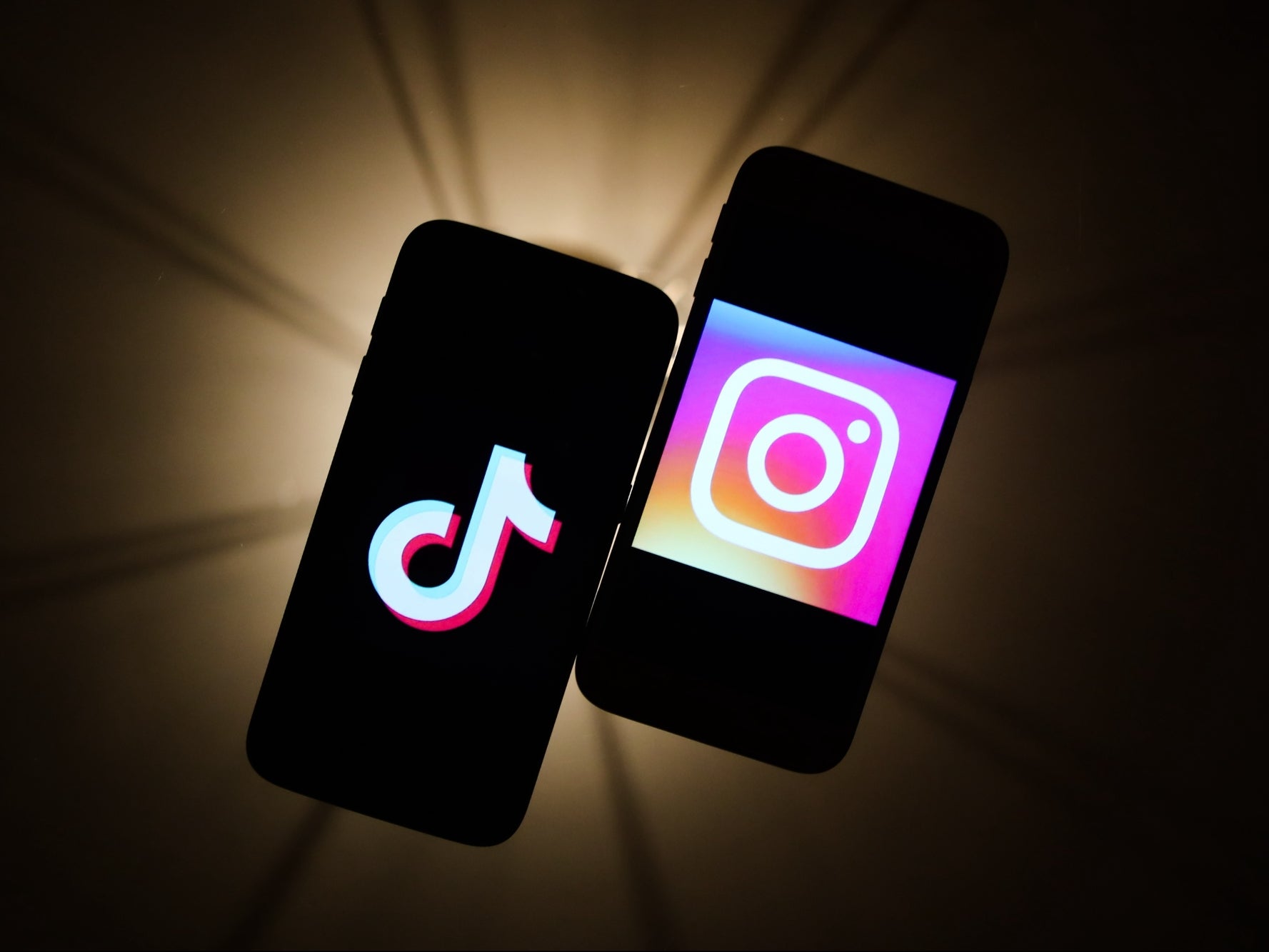 Meta Offers Up to $300,000 For Exclusive Instagram Reels | Entrepreneur