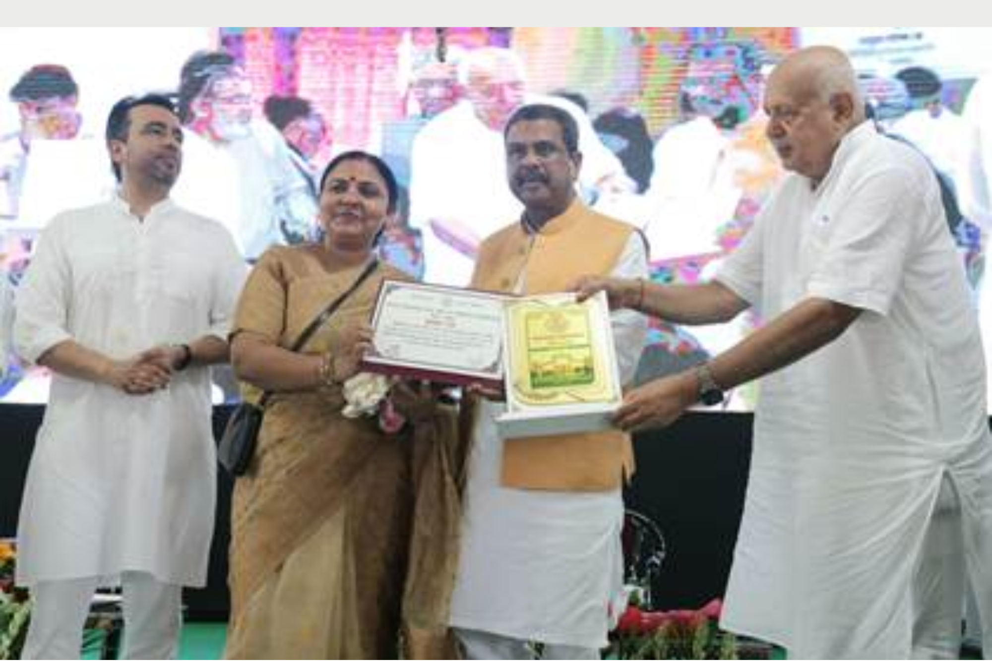 Union Ministers Inaugurate Uttar Pradesh Agritech Innovation Hub at Meerut