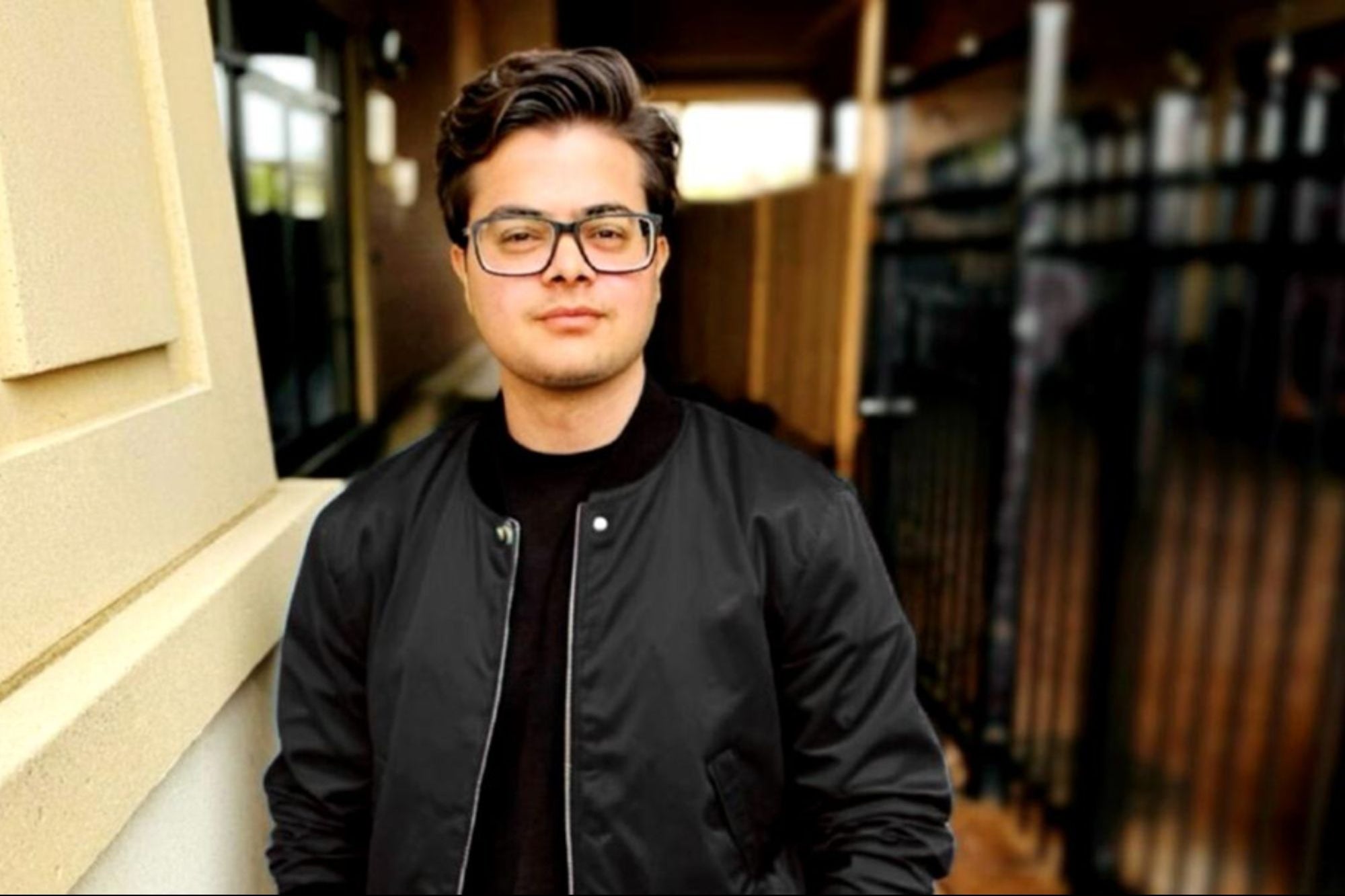 How Digital Marketing Experts Leverage AI to Empower Startups