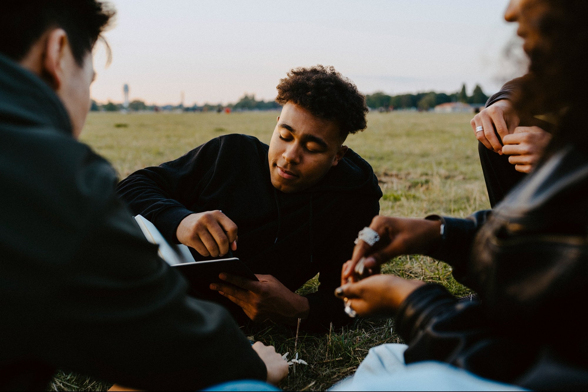 Gen Z's Limiting Screen Time - Here's How to Reach Them Now | Entrepreneur