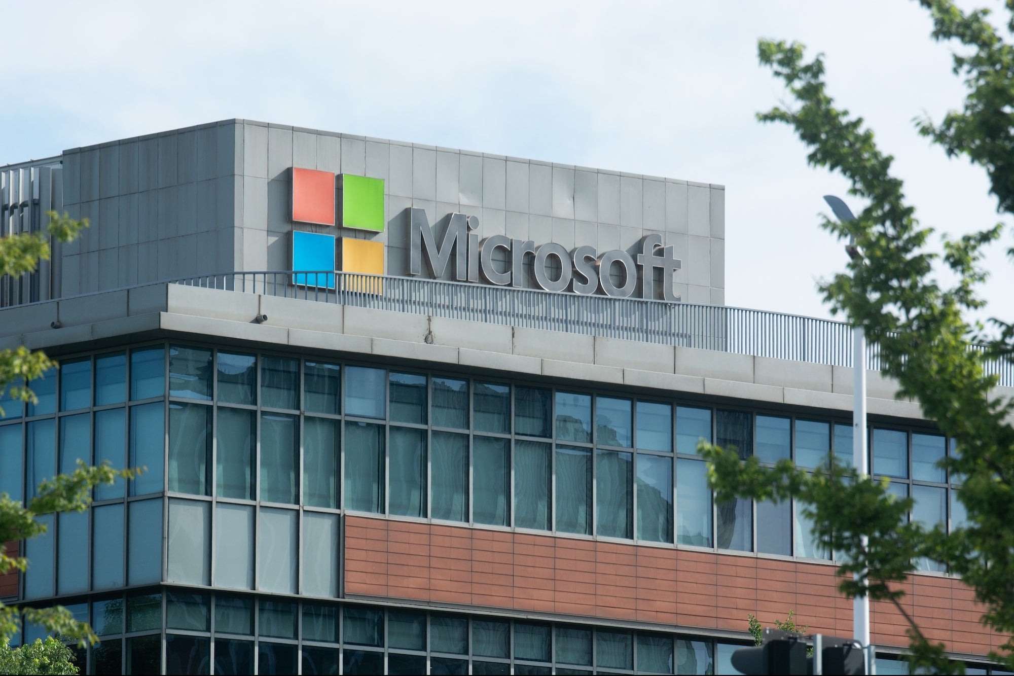Microsoft RTO Mandate to Begin in February 2026 | Entrepreneur