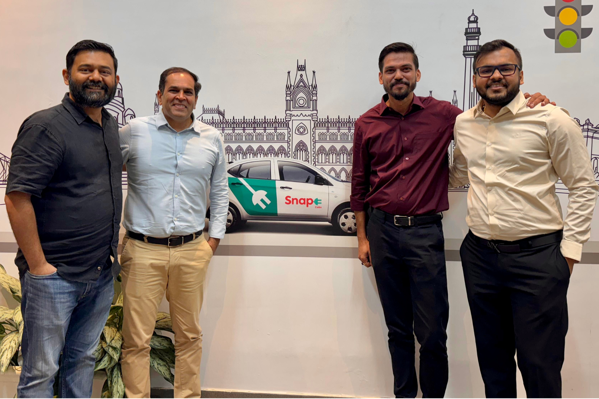 SnapE Cabs Raises $2.5M to Expand EV Fleet, Enter Delhi Market