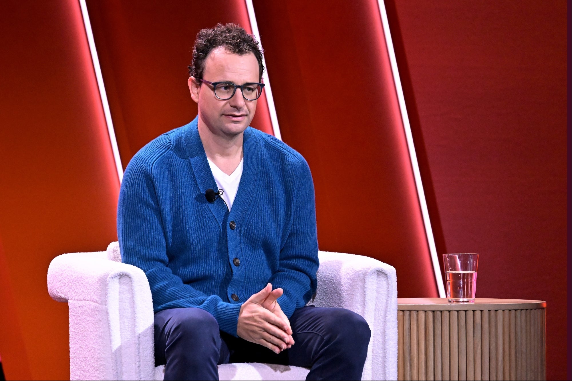 Anthropic CEO Warns That AI Will 'Likely' Replace Jobs | Entrepreneur