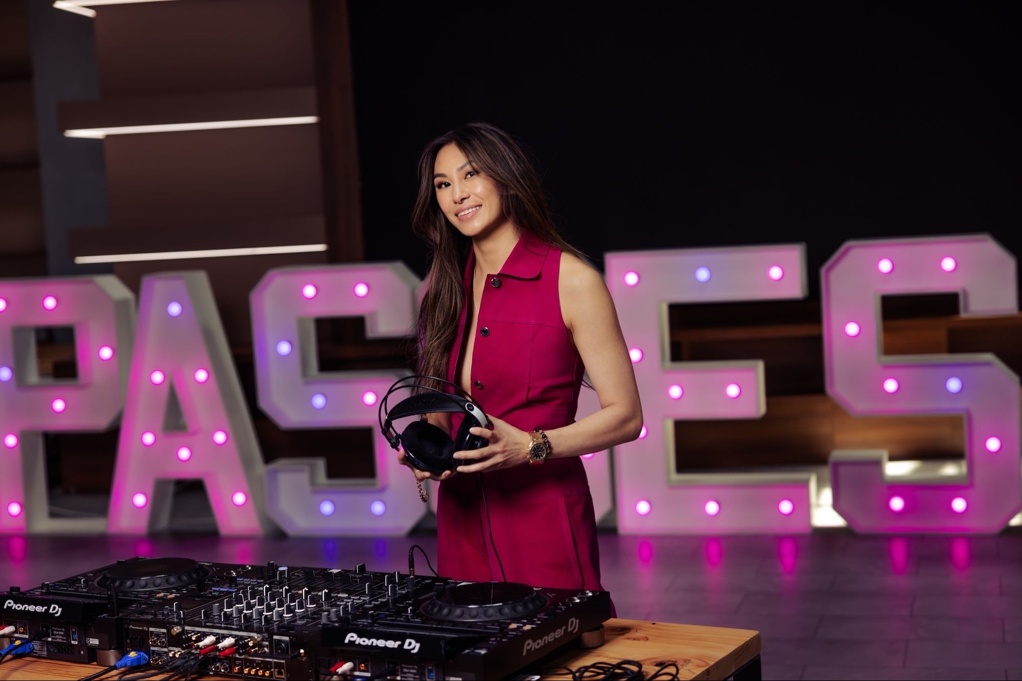 She Took Taylor Swift’s Spot As the Youngest Self-Made Female Billionaire. Here’s a Look at Lucy Guo’s Intense Daily Schedule.