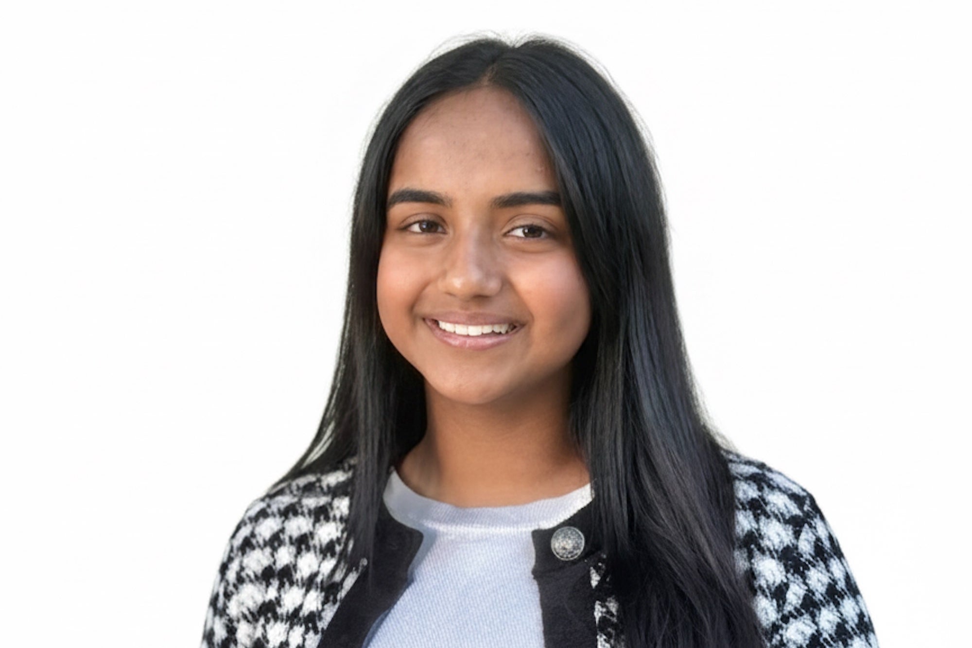 This 14-Year-Old’s Business Could Save Your Life. ChatGPT Helped Her Build It.