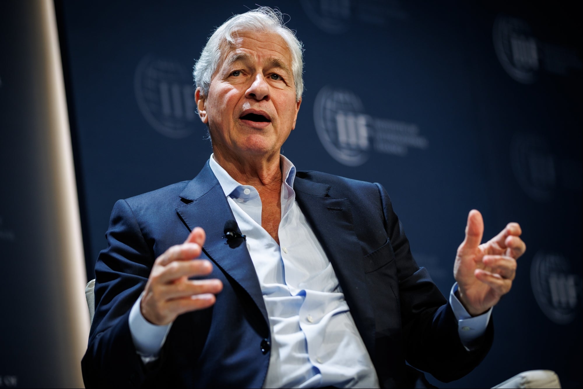 JPMorgan Chase CEO Jamie Dimon Warns Against This 'Disrespectful' But Common Meeting Mistake