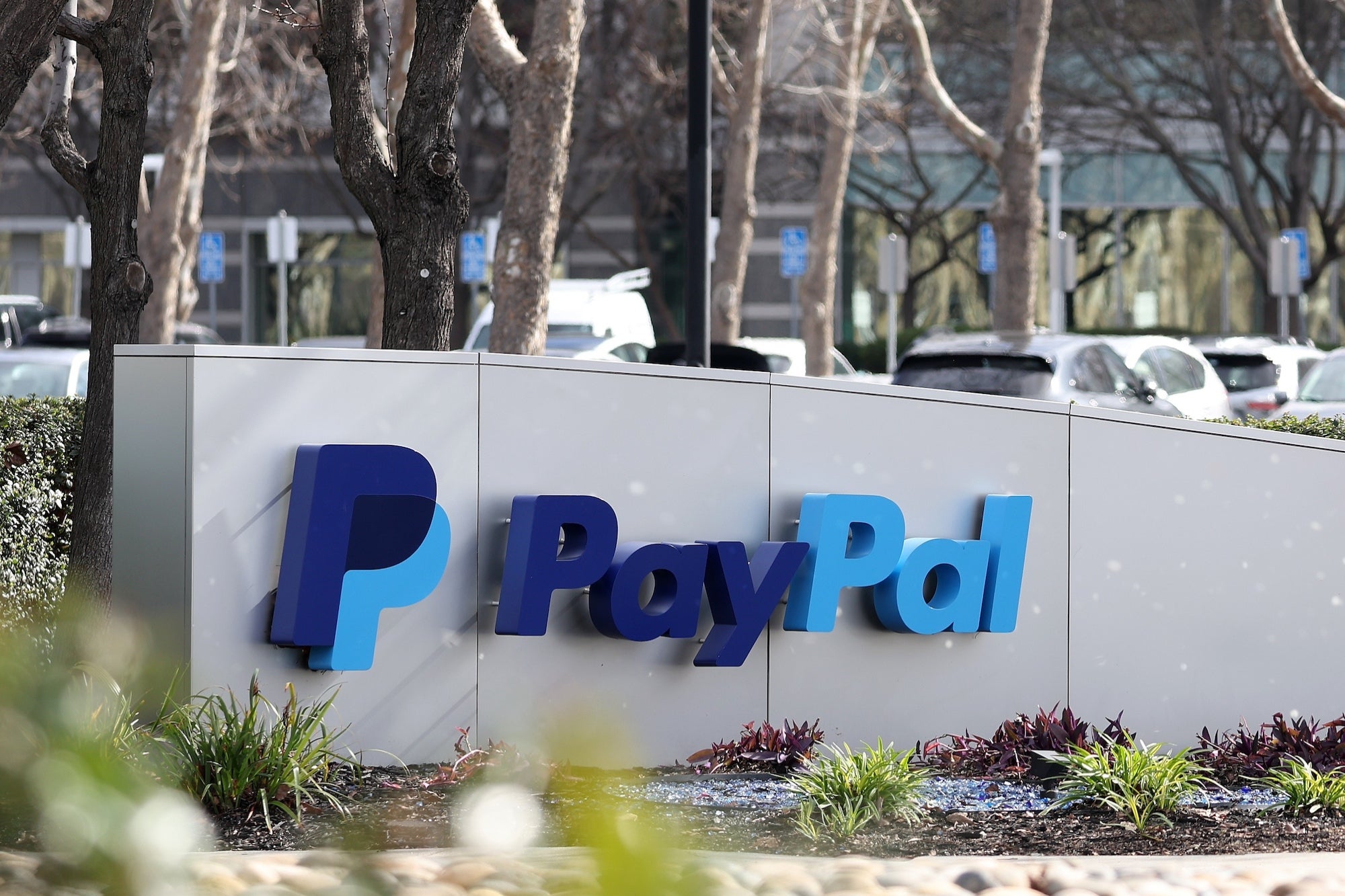 PayPal Just Filed to Become a Real Bank—Here’s Why That Matters for Small Businesses