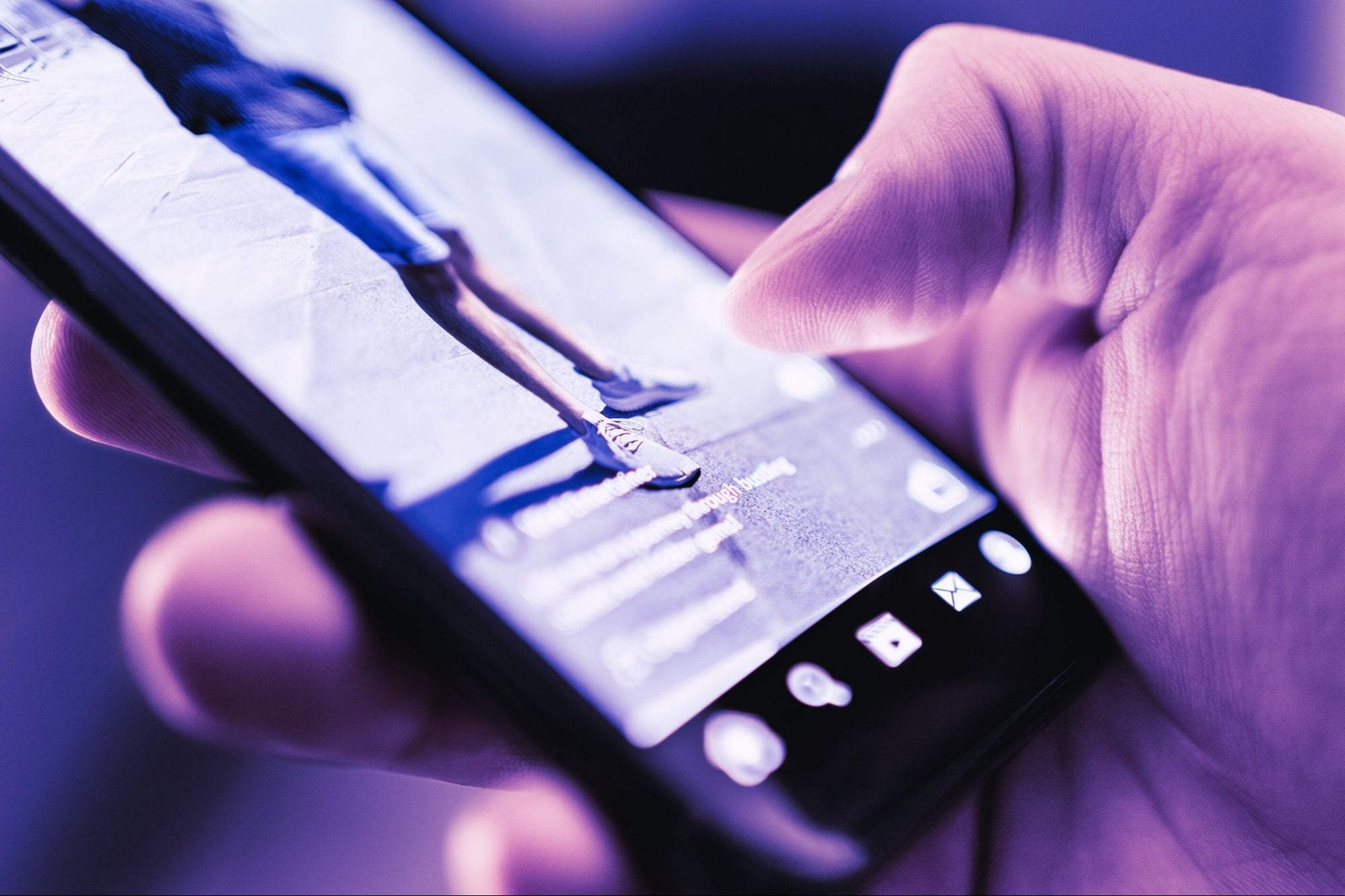 When Your Employees Go Viral — Here's How Leaders Should Really Respond