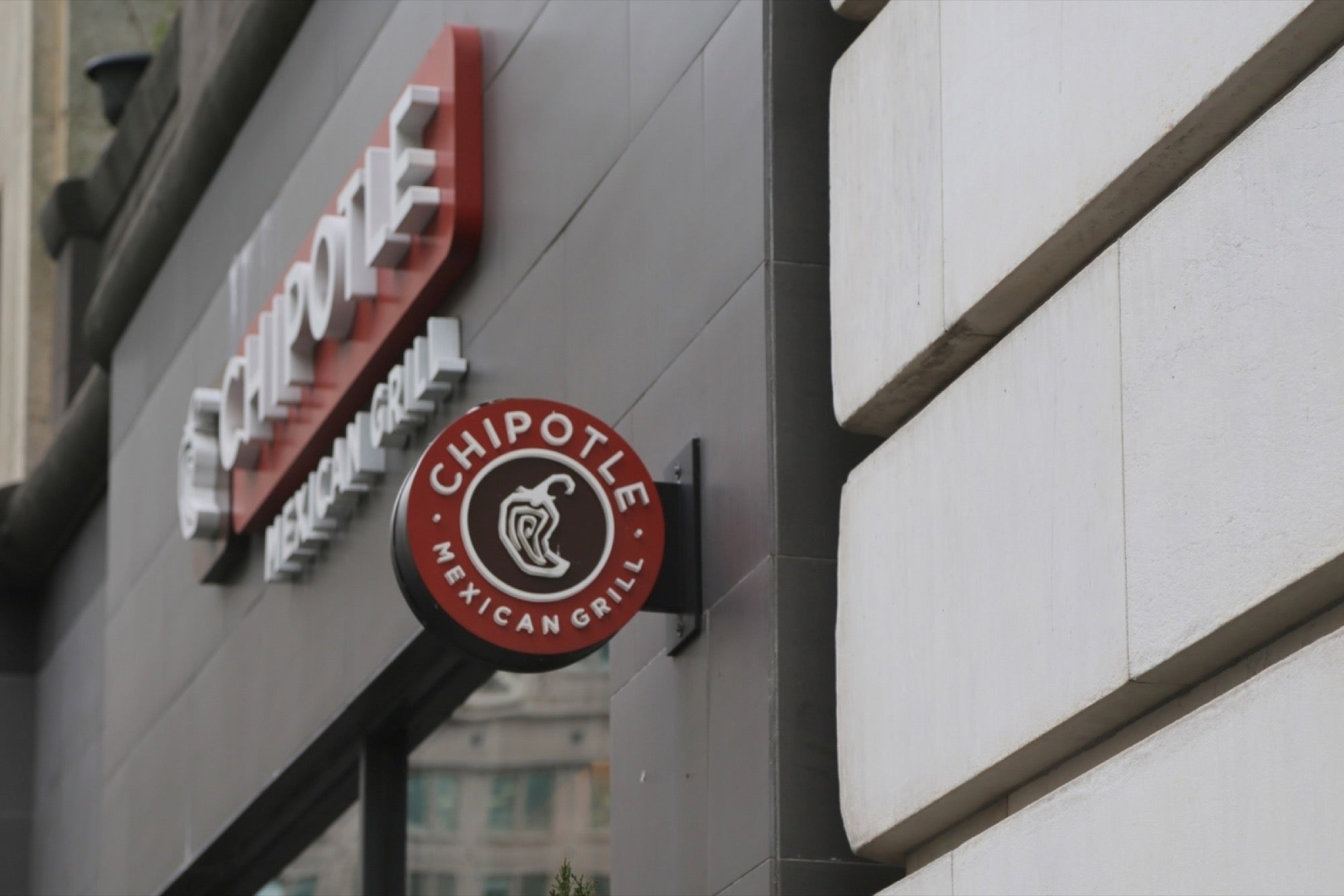 Chipotle Just Put an Official Price on Its Most Famous Secret Menu Item
