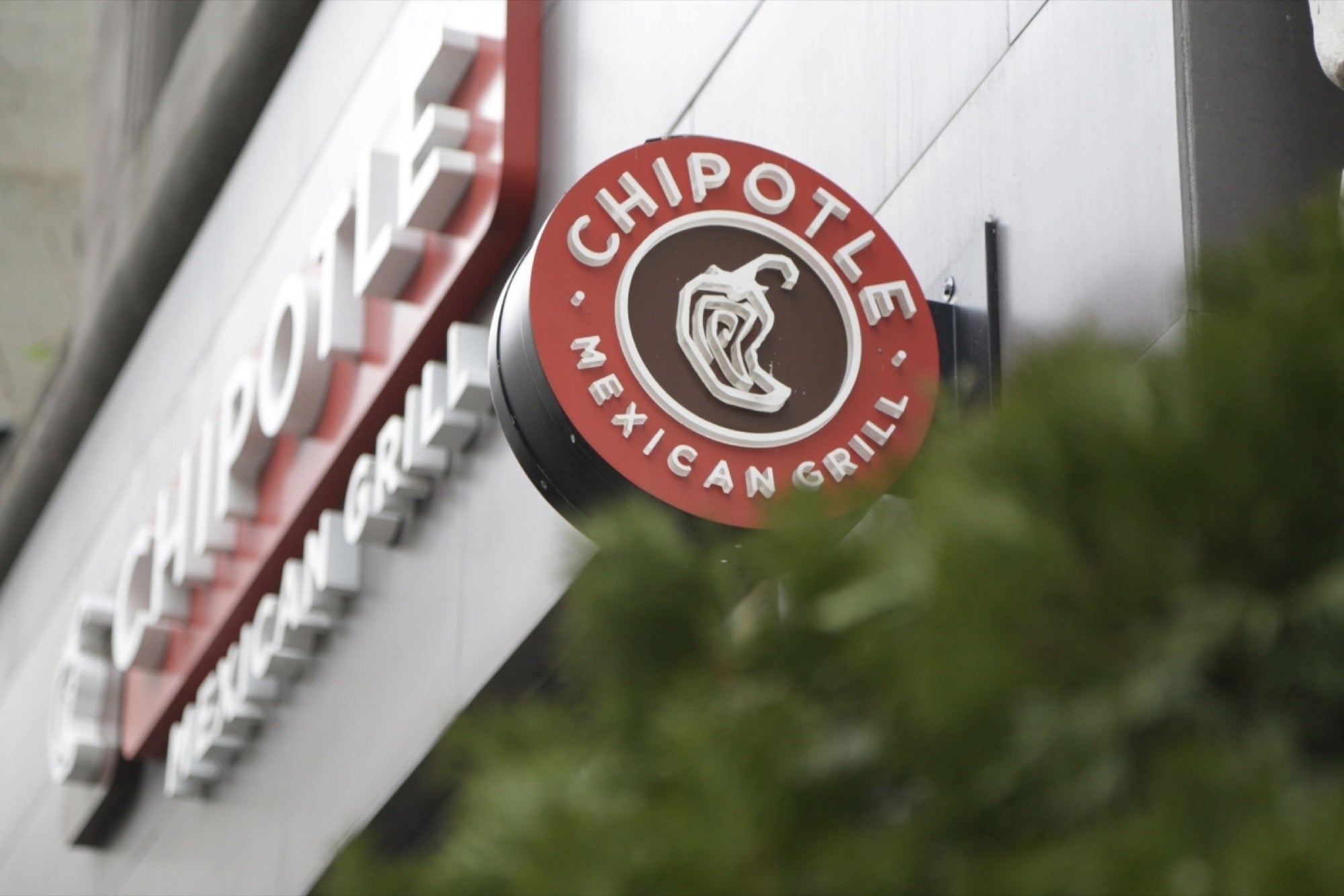 Chipotle CEO McDonald's Chicken Farm the 'Most Disgusting Thing
