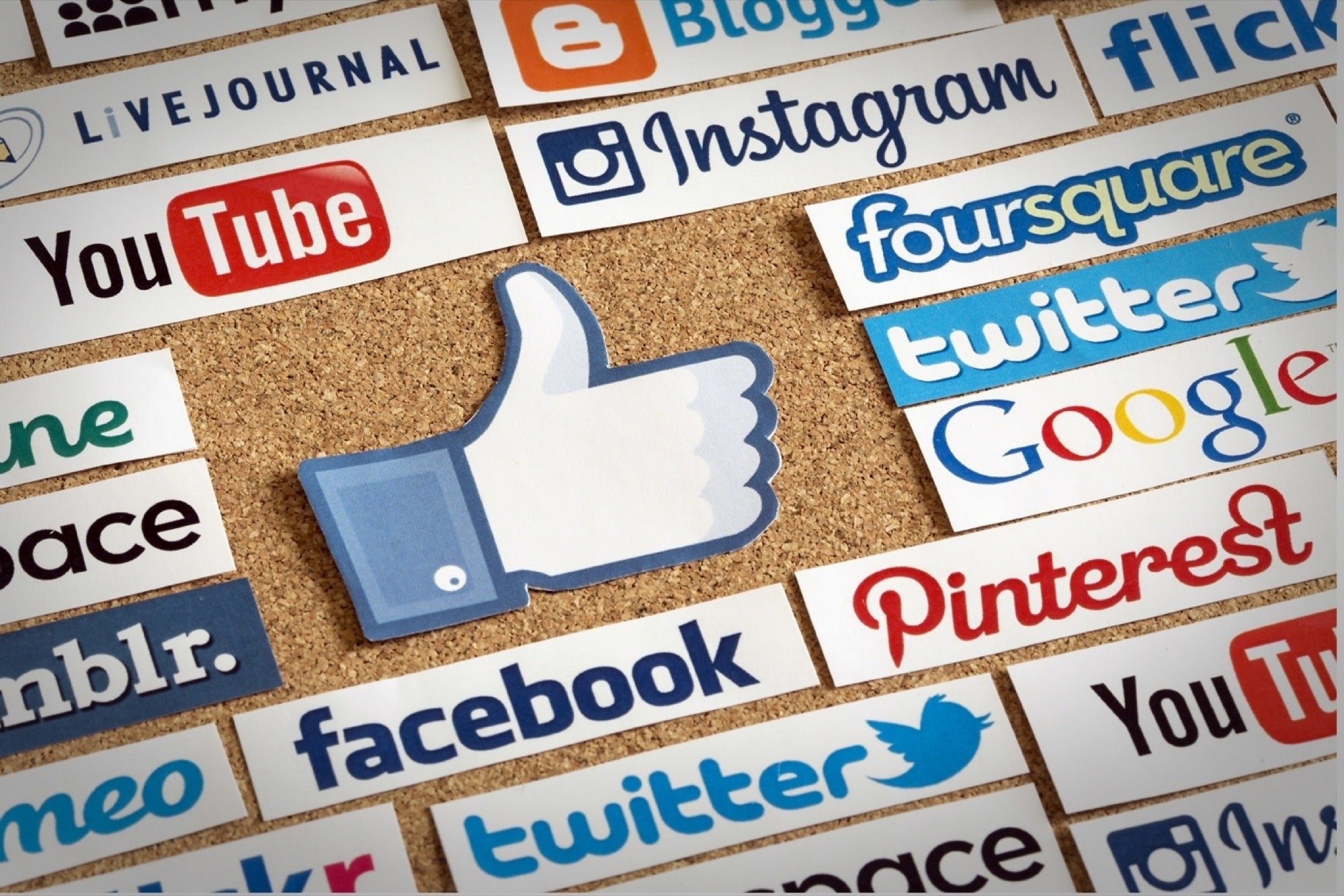 4 Ways To Boost Your Social Media Presence