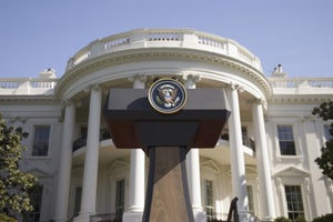 瓦伦蒂娜扎里亚