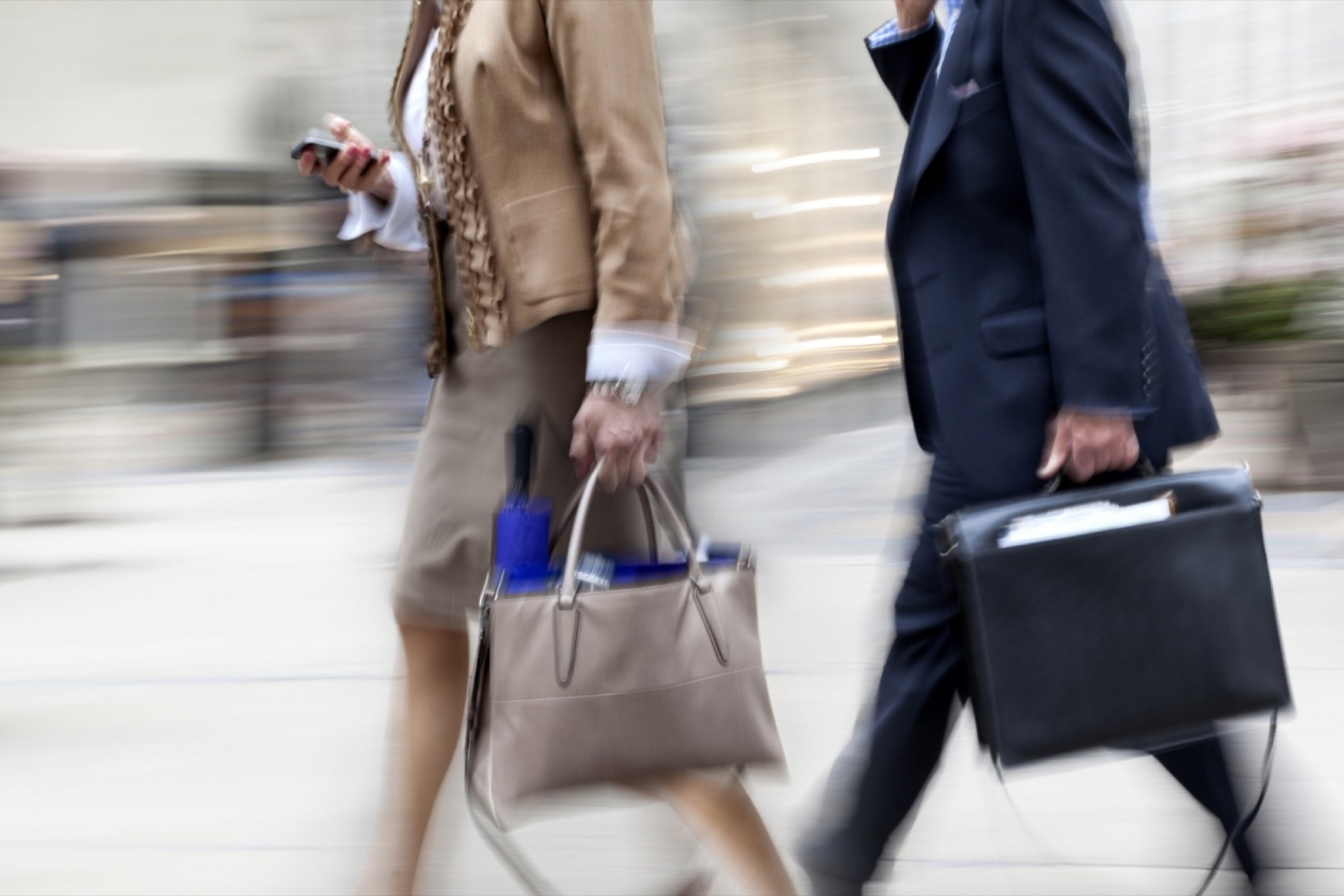 What's the Difference Between Business Casual and Smart Casual? A Handy Guide on How to Dress