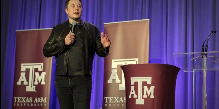 MIT Students Win Hyperloop Competition, Where Musk Makes Surprise Appearance